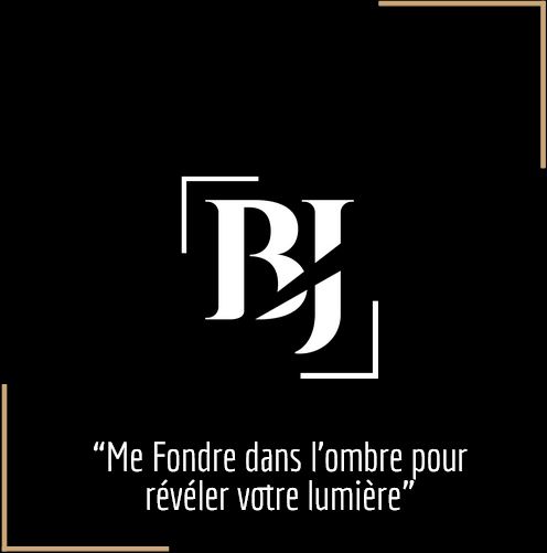 Logo de Benjamin Jan photographe à Rennes. sous le logo se trouve la phrase "Me fondre dans l'ombre pour révéler votre lumière".